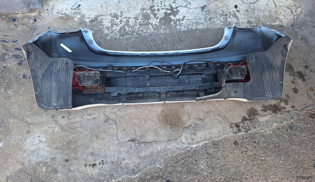ΠΡΟΦΥΛΑΚΤΗΡΑΣ ΠΙΣΩ ΜΕ ΤΡΑΒΕΡΣΑ ΓΙΑ HYUNDAI i10 2016 2017 2018 2019 - Image 4