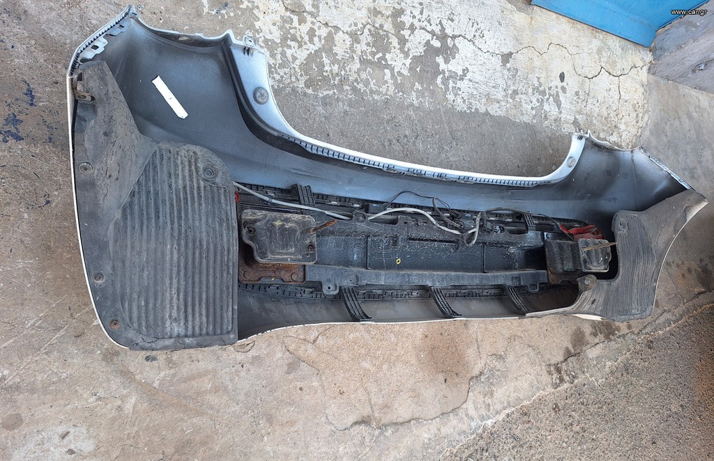 ΠΡΟΦΥΛΑΚΤΗΡΑΣ ΠΙΣΩ ΜΕ ΤΡΑΒΕΡΣΑ ΓΙΑ HYUNDAI i10 2016 2017 2018 2019 - Image 5